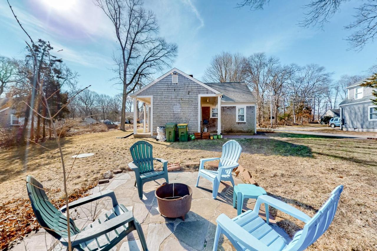 Sea Glass Cottage Sandwich Exterior photo